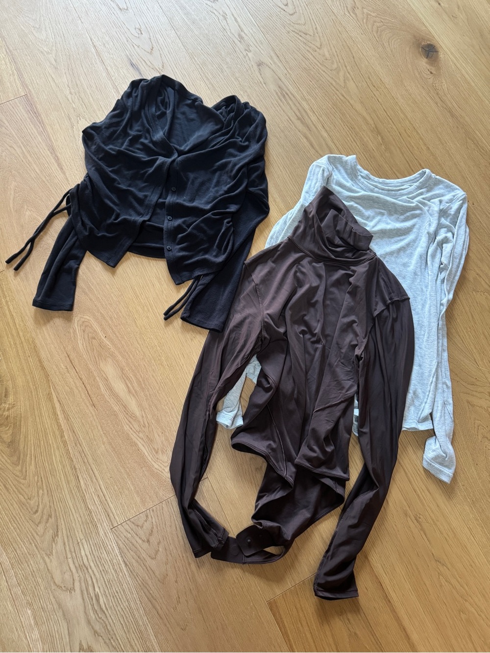 lululemon fall lot size 8 - Picture 3 of 5